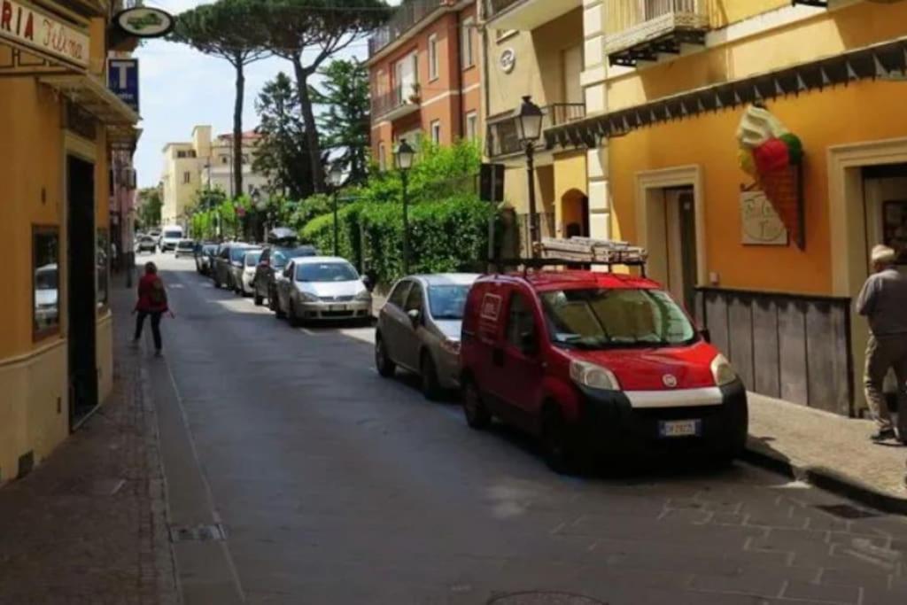 מסה לוברנסה Green Apartment In Sorrento Coast מראה חיצוני תמונה